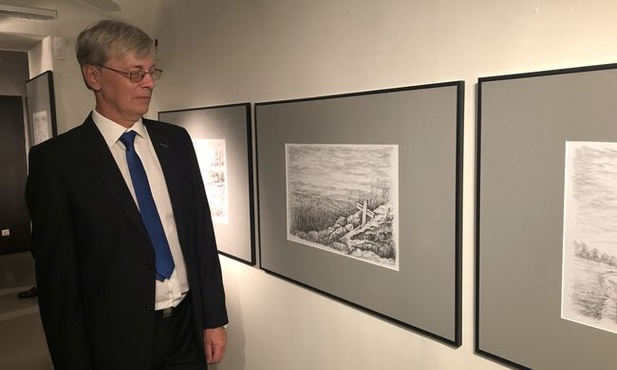 Stalowa Wola, Muzeum Regionalne. Chrześcijańskie symbole.
