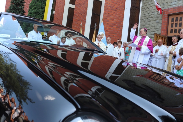 Błogosławienie pojazdów w Tychach