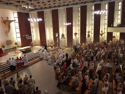 Suma odpustowa w parafii św. Krzysztofa w Tychach