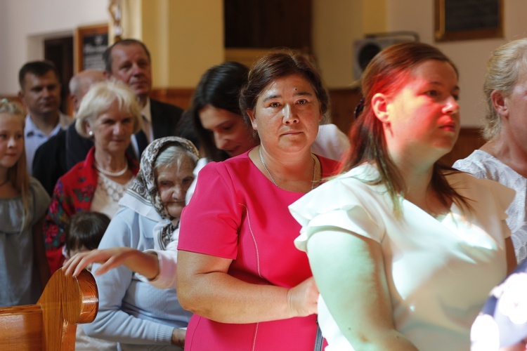 Poświęcenie nowego feretronu Matki Bożej i jubileusz kapłaństwa