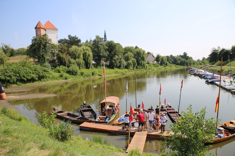 Wyprawa Warszawska wodami Wisły