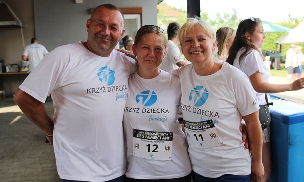 Przyjaciele z Pisarzowic od 11 lat pomagają rodzicom chorych i niepełnosprawnych dzieci.
