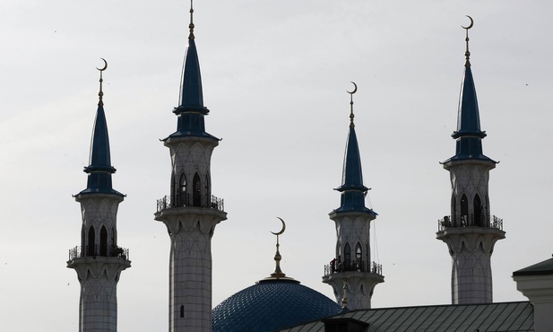Bp. Brendan Kelly: „jestem wstrząśniety atakiem na meczet”