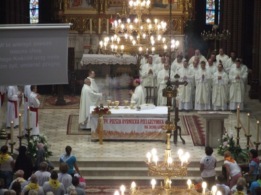 74 Piesza Rybnicka Pielgrzymka na Jasną Górę - Eucharystia na rozpoczęcie i wymarsz