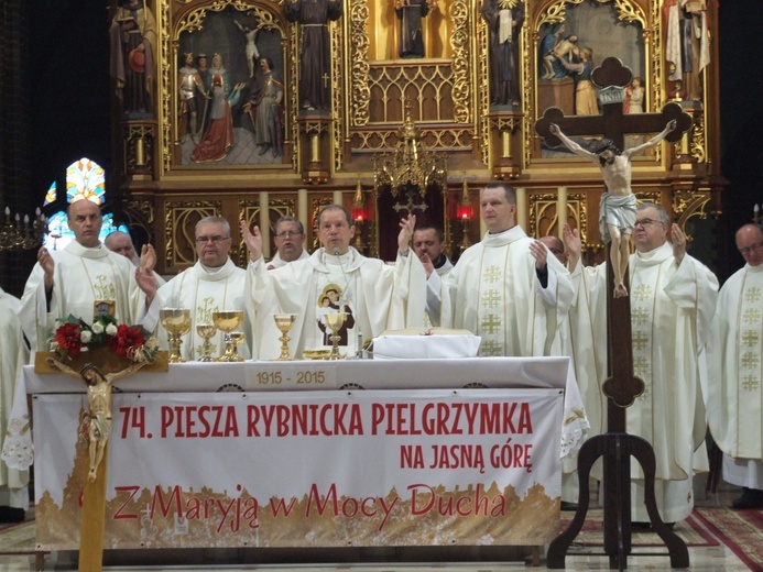 74 Piesza Rybnicka Pielgrzymka na Jasną Górę - Eucharystia na rozpoczęcie i wymarsz