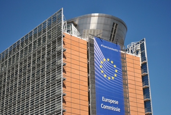 Komisja Europejska złożyła apelację od orzeczenia Sądu UE w sprawie podatku detalicznego w Polsce