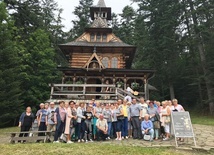 Zakopane, kaplica na Jaszczurówce. Pielgrzymka ze Stalowej Woli.