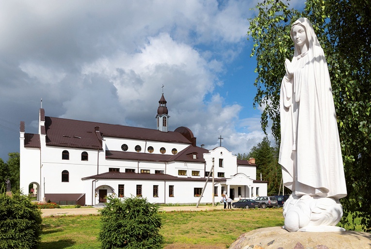 Sanktuarium Matki Boskiej Fatimskiej  w Szumilinie.