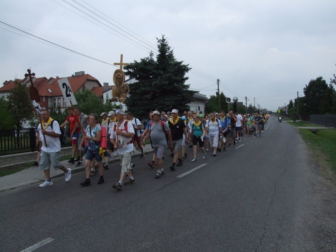 74 Piesza Rybnicka Pielgrzymka - przemarsz grup