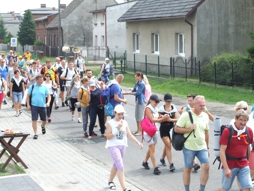 74 Piesza Rybnicka Pielgrzymka - przemarsz grup