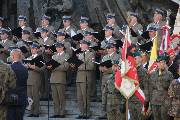 Uroczystości przed Pomnikiem Powstania Warszawskiego