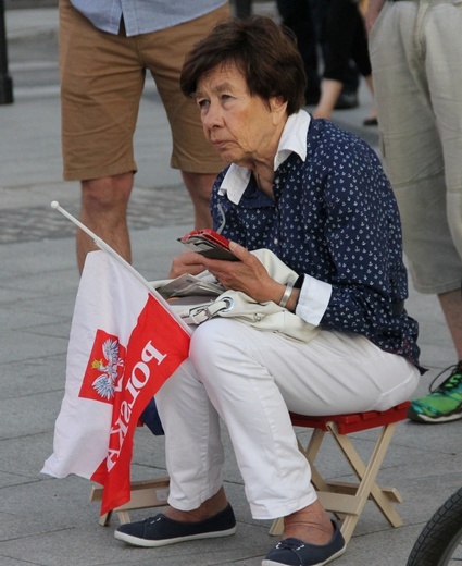 Uroczystości przed Pomnikiem Powstania Warszawskiego