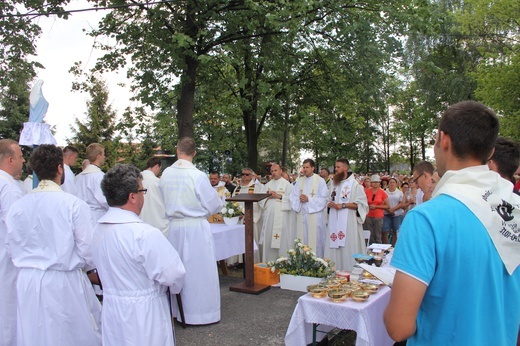 74. Piesza Rybnicka Pielgrzymka - postój w Górnikach