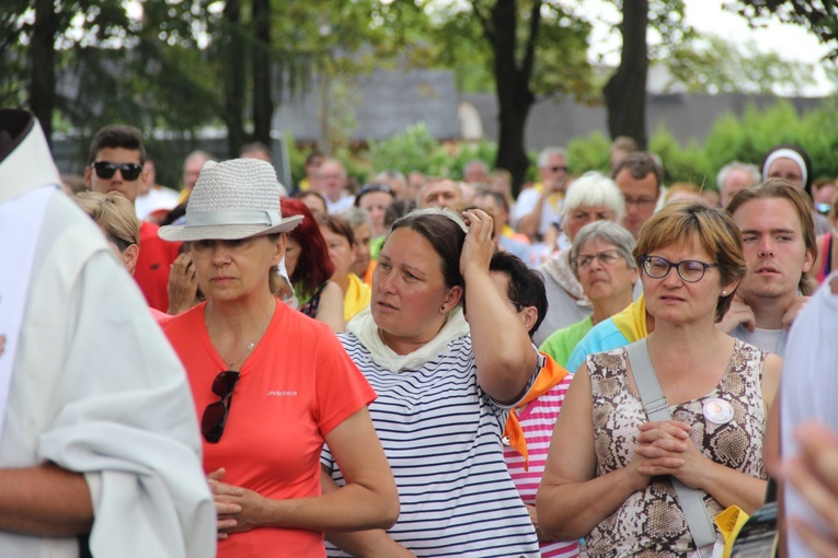 74. Piesza Rybnicka Pielgrzymka - postój w Górnikach