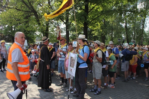 74. Piesza Rybnicka Pielgrzymka - postój w Górnikach