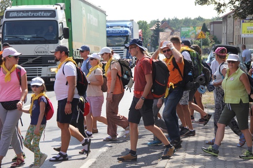 74. Piesza Rybnicka Pielgrzymka - postój w Górnikach