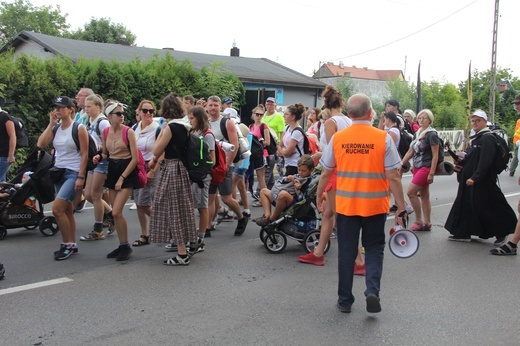 74. Piesza Rybnicka Pielgrzymka - postój w Górnikach