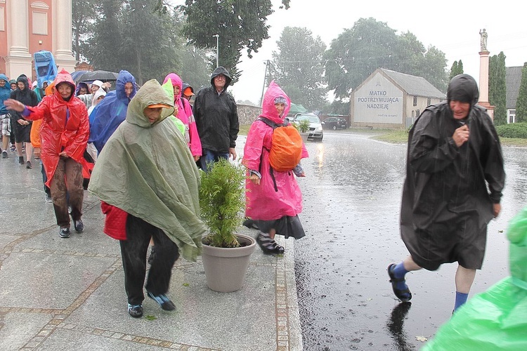 Piesza Pielgrzymka na Jasną Górę - cz. 2