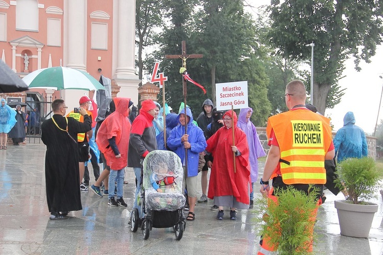 Piesza Pielgrzymka na Jasną Górę - cz. 2