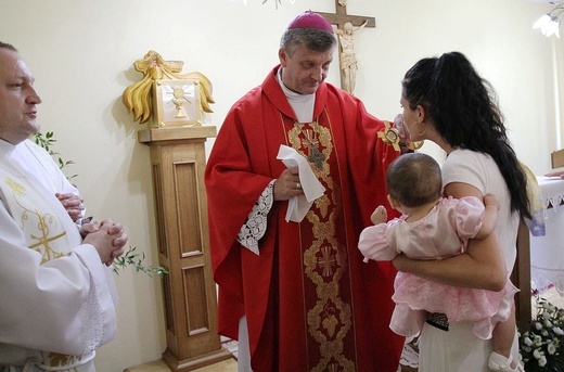 Powitanie sióstr nazaretanek w bielskim Domu Matki i Dziecka Caritas