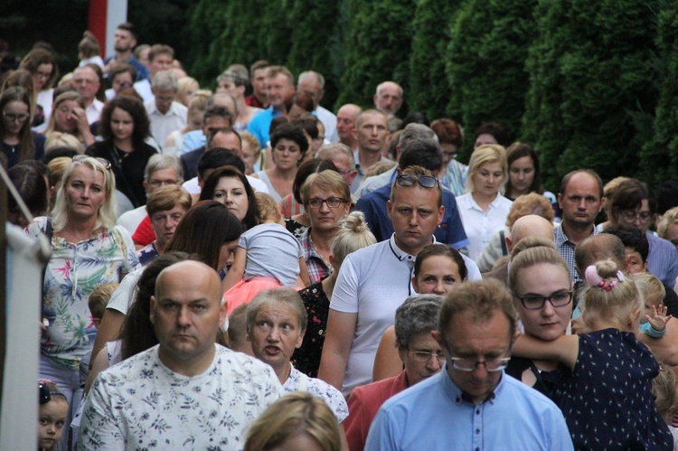 Krużlowa. Rozpoczęcie odpustu ku czci Przemienienia Pańskiego