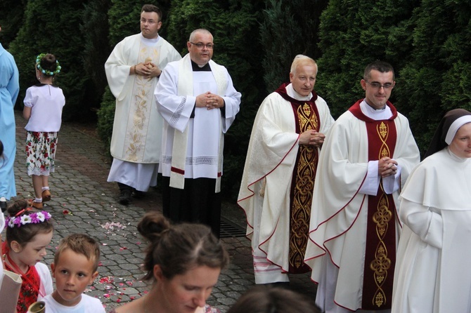 Krużlowa. Rozpoczęcie odpustu ku czci Przemienienia Pańskiego