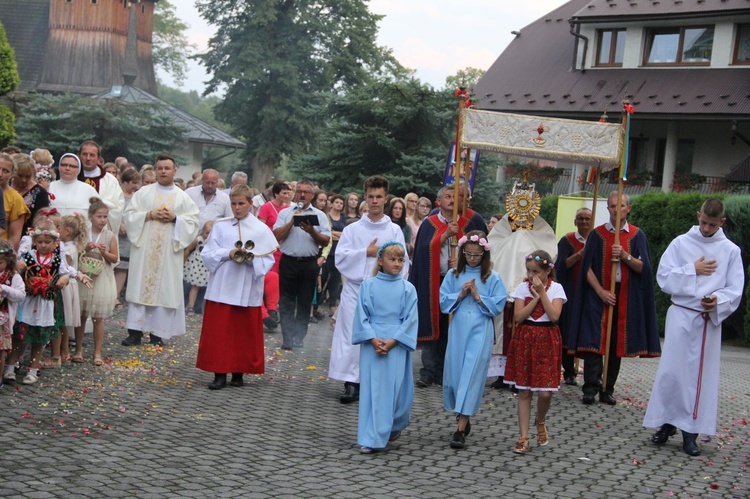 Krużlowa. Rozpoczęcie odpustu ku czci Przemienienia Pańskiego