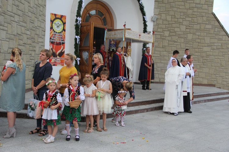 Krużlowa. Rozpoczęcie odpustu ku czci Przemienienia Pańskiego