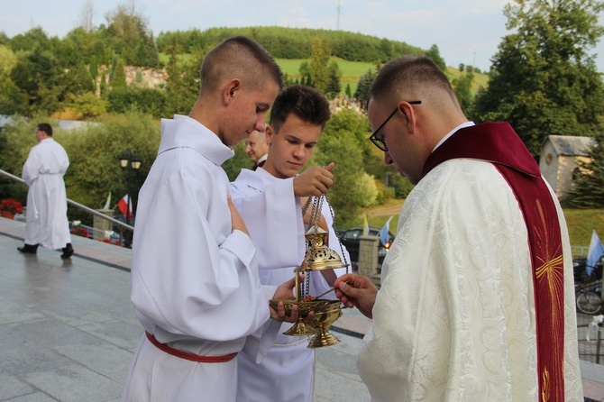 Krużlowa. Rozpoczęcie odpustu ku czci Przemienienia Pańskiego