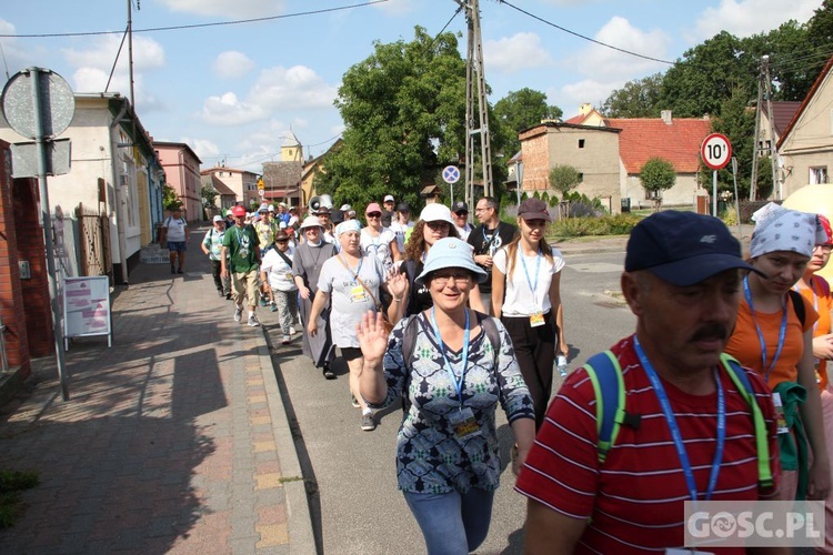 Pielgrzymka głogowska rozpoczęta