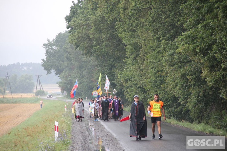 Salezjańska Pielgrzymka Ewangelizacyjna ze Szczańca na Jasną Górę