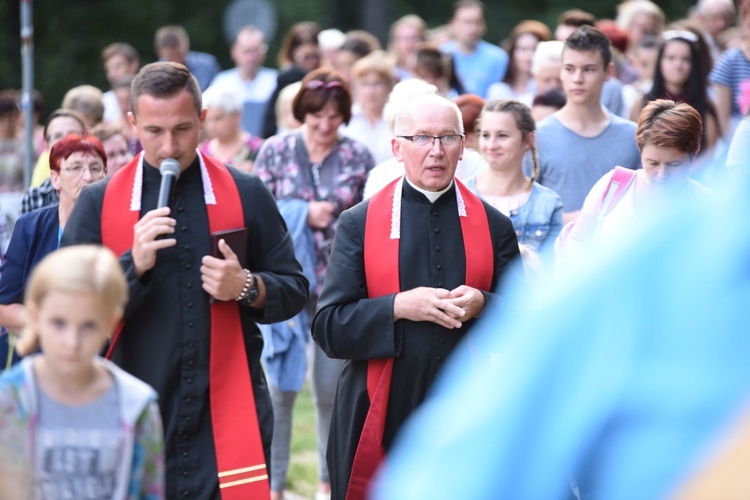 Droga Krzyżowa w Skamieniałym Mieście