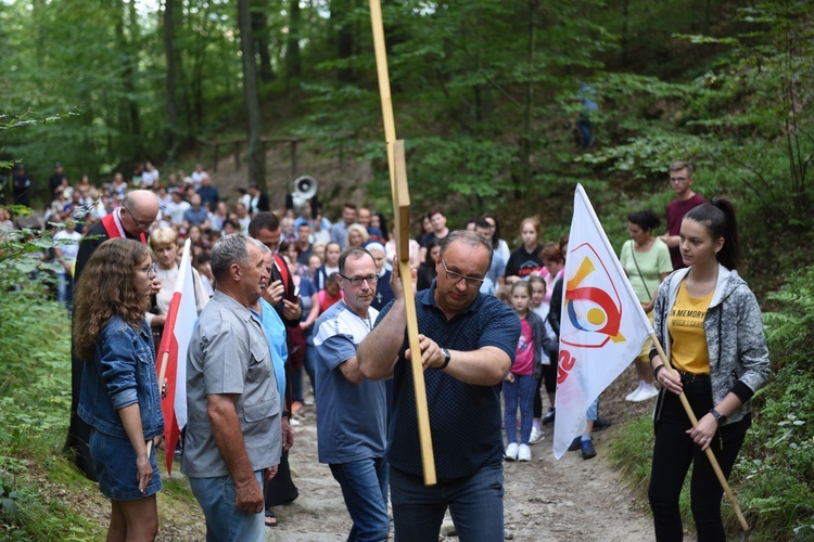 Droga Krzyżowa w Skamieniałym Mieście