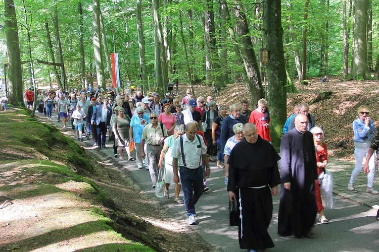 XXIX Ogólnopolska Pielgrzymka Trzeźwości na Górę Chełmską - cz. 1