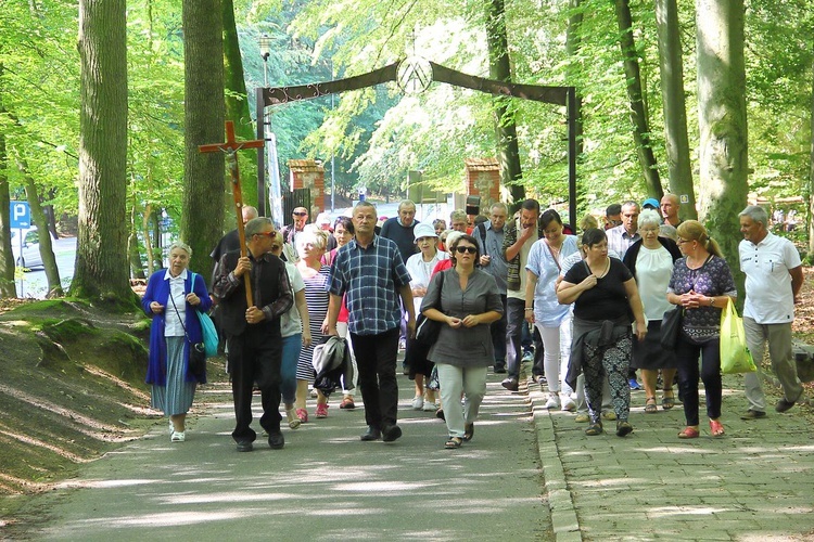 XXIX Ogólnopolska Pielgrzymka Trzeźwości na Górę Chełmską - cz. 1