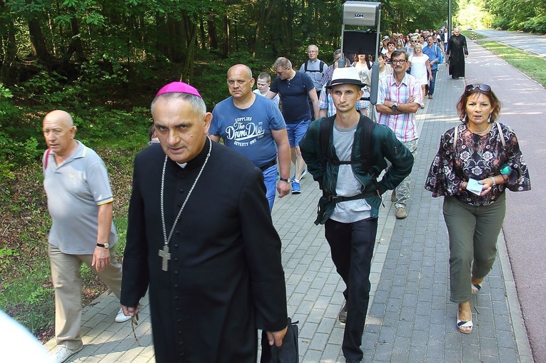 XXIX Ogólnopolska Pielgrzymka Trzeźwości na Górę Chełmską - cz. 1