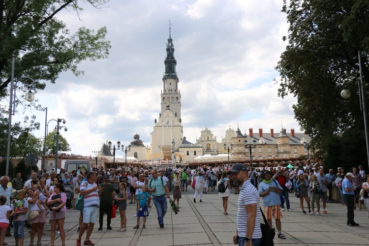 74. Piesza Rybnicka Pielgrzymka. Pątnicy u celu