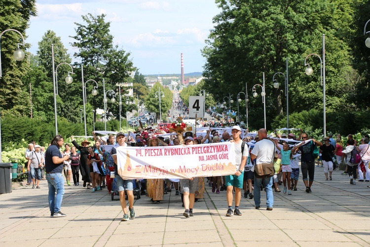 74. Piesza Rybnicka Pielgrzymka. Pątnicy u celu