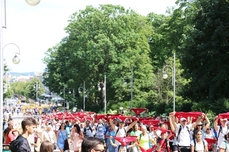 74. Piesza Rybnicka Pielgrzymka. Pątnicy u celu