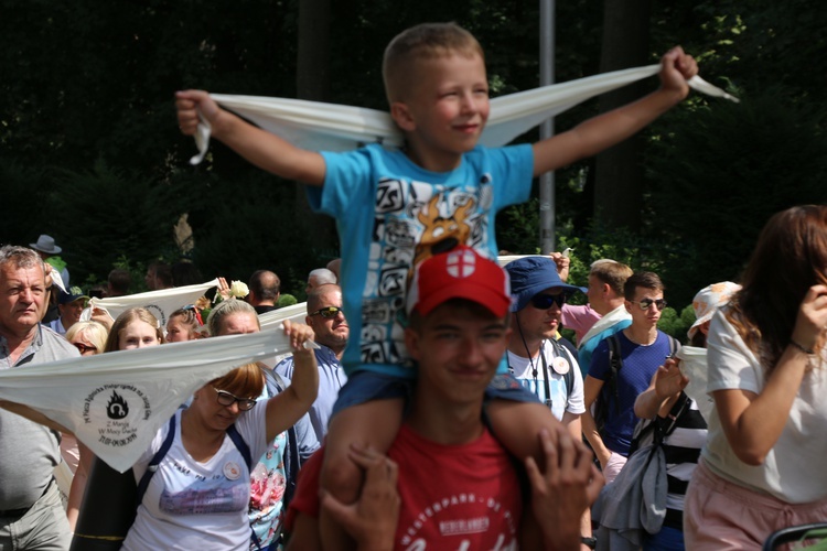 74. Piesza Rybnicka Pielgrzymka. Pątnicy u celu