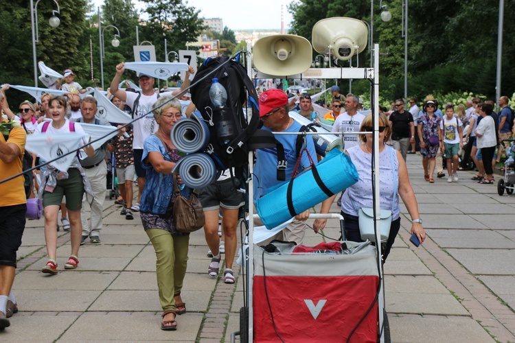 74. Piesza Rybnicka Pielgrzymka. Pątnicy u celu