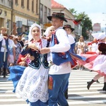 56. Tydzień Kultury Beskidzkiej - korowód na ulicach Żywca - 2019