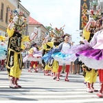 56. Tydzień Kultury Beskidzkiej - korowód na ulicach Żywca - 2019