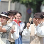 56. Tydzień Kultury Beskidzkiej - korowód na ulicach Żywca - 2019