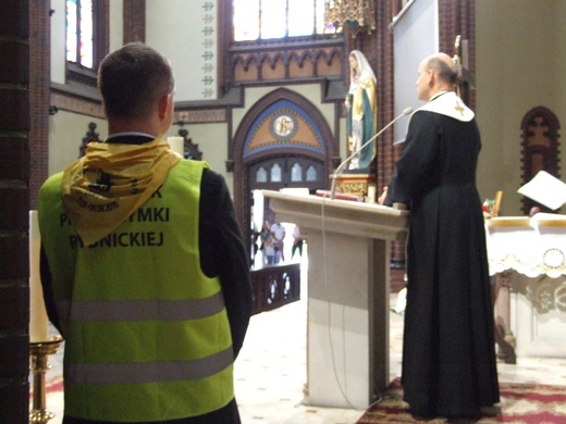 74. Rybnicka Pielgrzymka - powitanie w bazylice