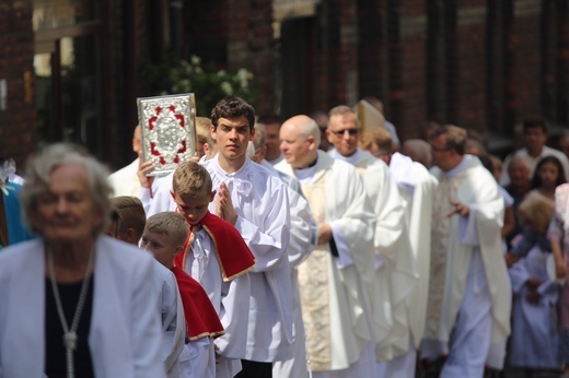 Mikołów. I rocznica koronacji Matki Bożej