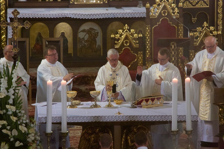 Mikołów. I rocznica koronacji Matki Bożej