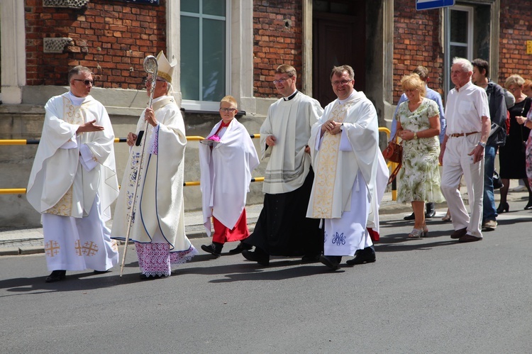 Mikołów. I rocznica koronacji Matki Bożej