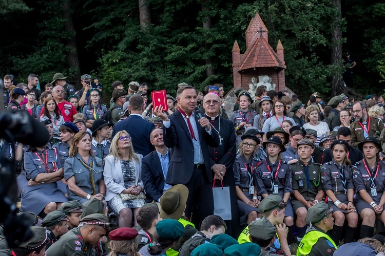 Harcerze w Gietrzwałdzie