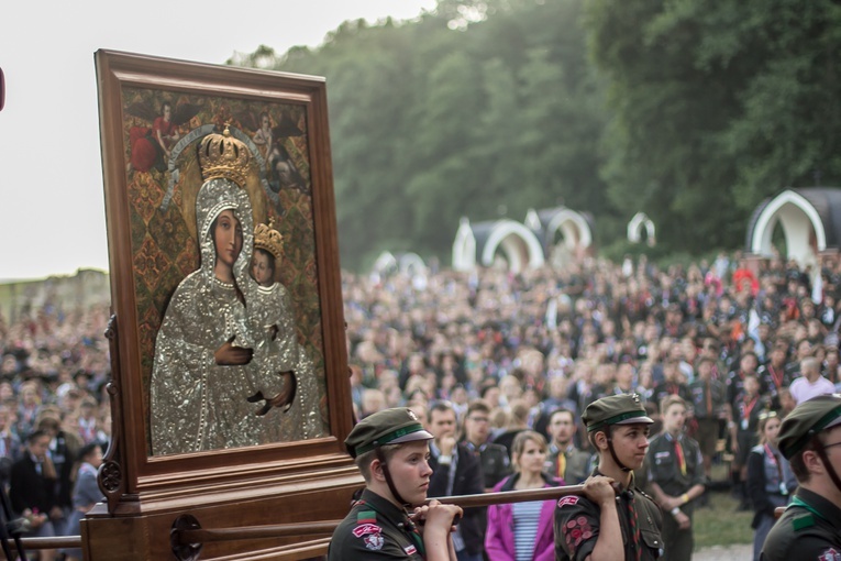 Prezydent RP odwiedził harcerzy w Gietrzwałdzie